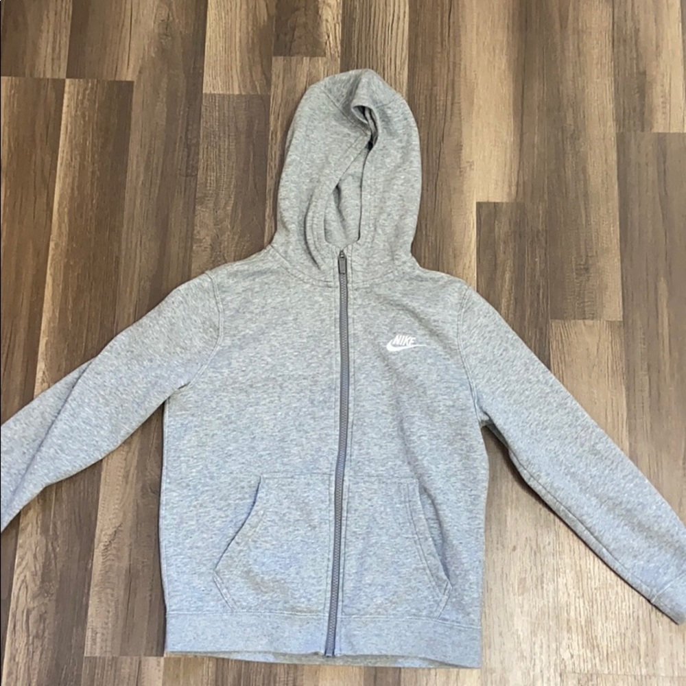 Nike sweatshirt